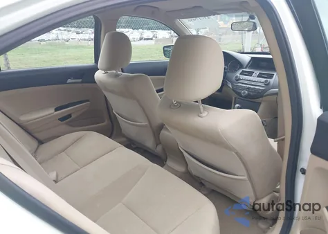 2012 Honda Accord 2.4 Lx z USA, uszkodzony, nr VIN 1HGCP2F38CA007641